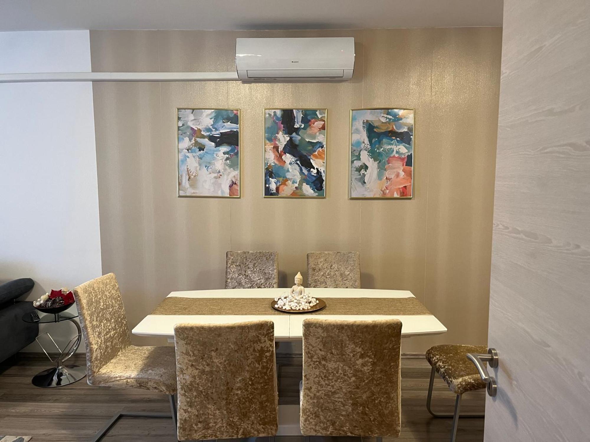 Brookforest Belvarosi Apartman Debrecen Buitenkant foto